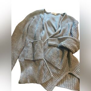 Zenana size medium beautiful size medium cardigan see pics